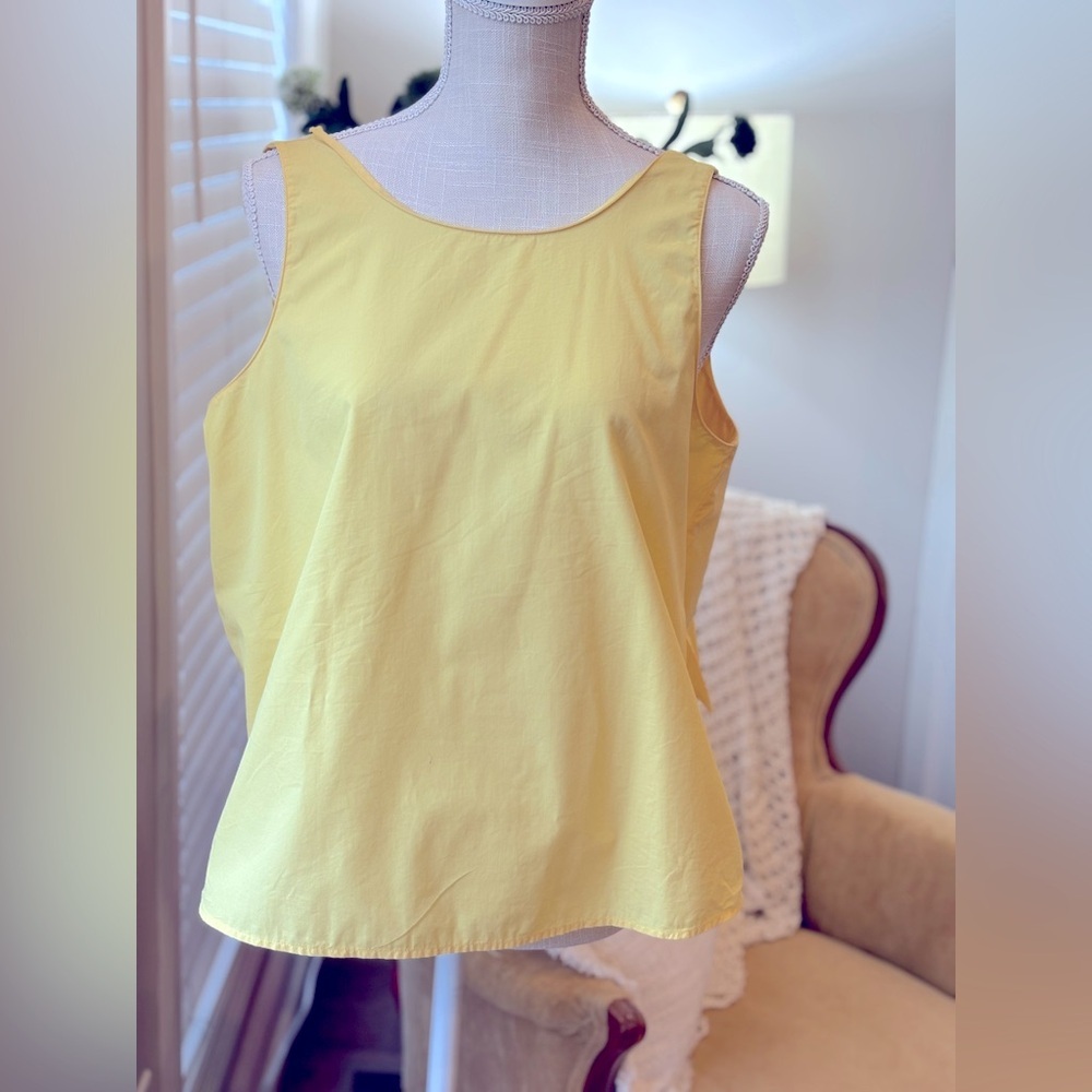 Madison Sleeveless Bow Back Yellow Top. Women’s Sz-M EUC Lightweight | Cotton
